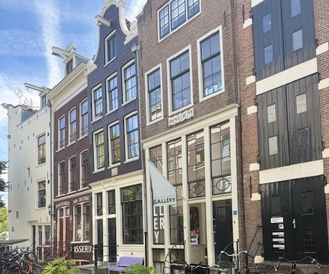 Bijzonder project in Amsterdam gestart : Maatwerkinterieur voor pand van kunstenaar Jacqueline de Jong